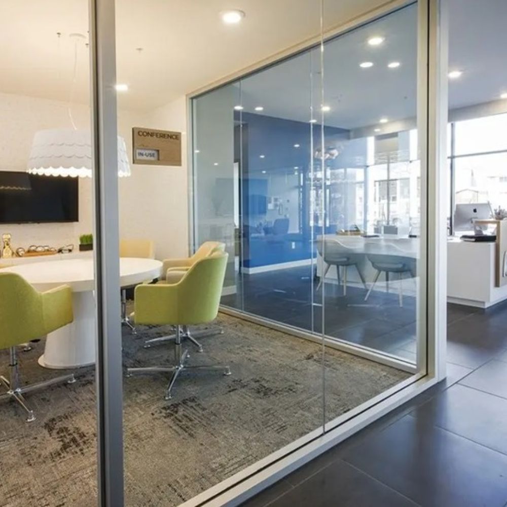 <span class="uk-h4">Conference room amenity in the Hello Apartments.</span>